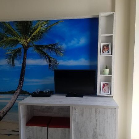 Apartamente Berti`s Garden Sarande Bagian luar foto