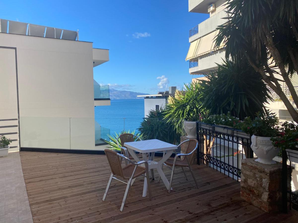 Apartamente Berti`s Garden Sarande Bagian luar foto