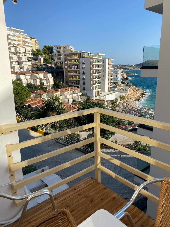 Apartamente Berti`s Garden Sarande Bagian luar foto