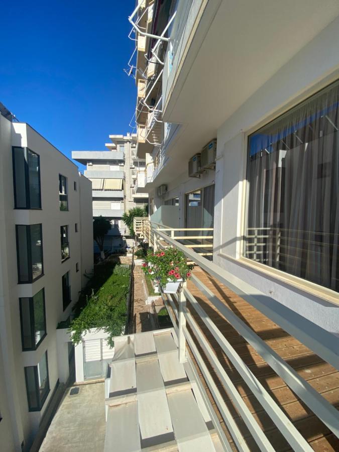 Apartamente Berti`s Garden Sarande Bagian luar foto