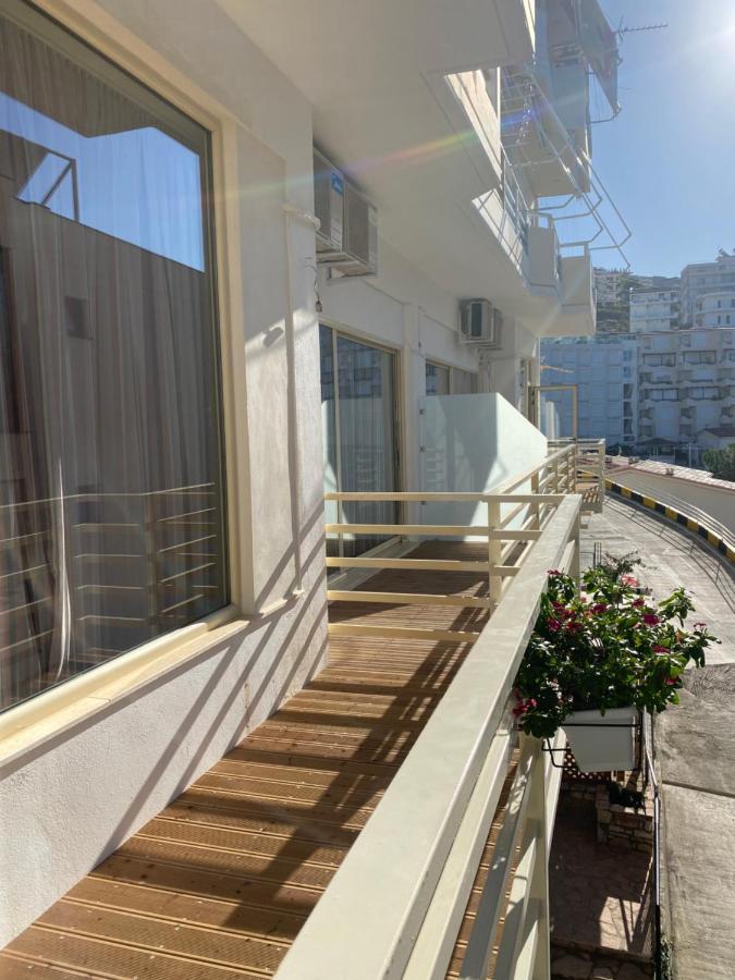 Apartamente Berti`s Garden Sarande Bagian luar foto